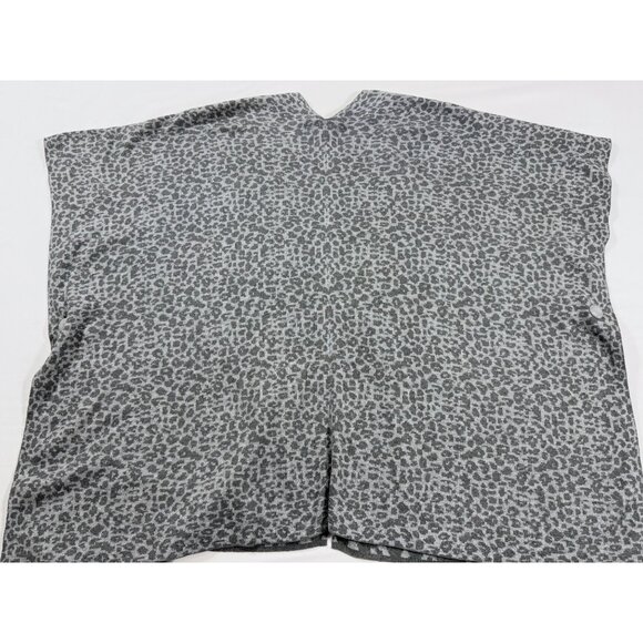 Chico’s Gray Leopard Print Open Front Vest Lightweight L Draped Kimono Topper - Picture 5 of 11